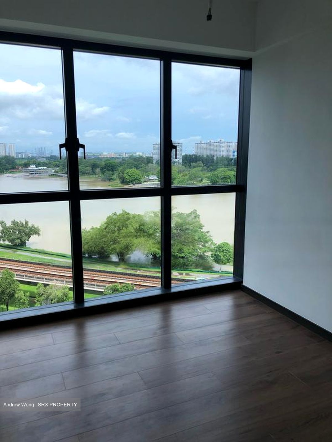 Lake Grande (D22), Condominium #555223031